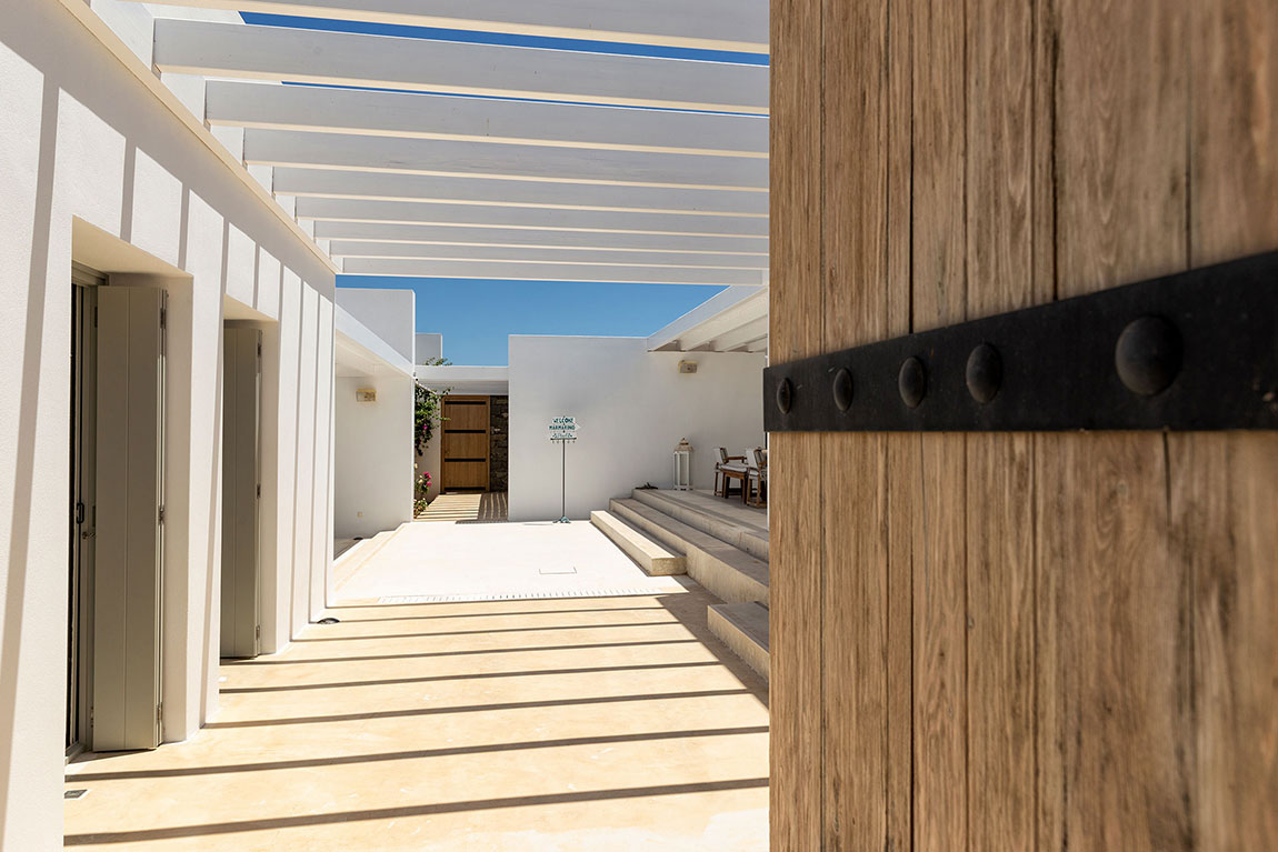 Architectural photographer in Paros