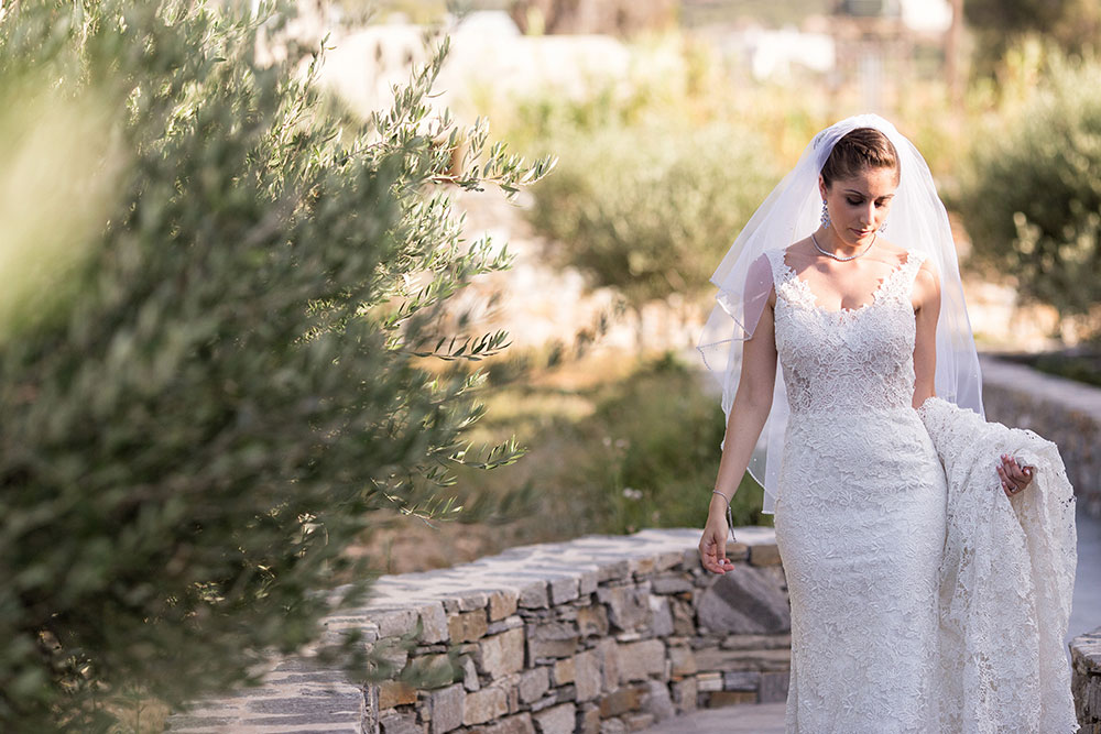 Glamorous Wedding in Paros